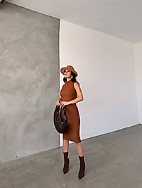 KADIN MİDİ BOY TRİKO ELBİSE