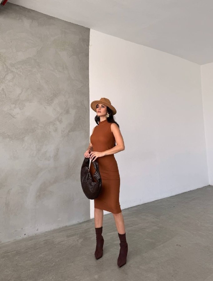 KADIN MİDİ BOY TRİKO ELBİSE